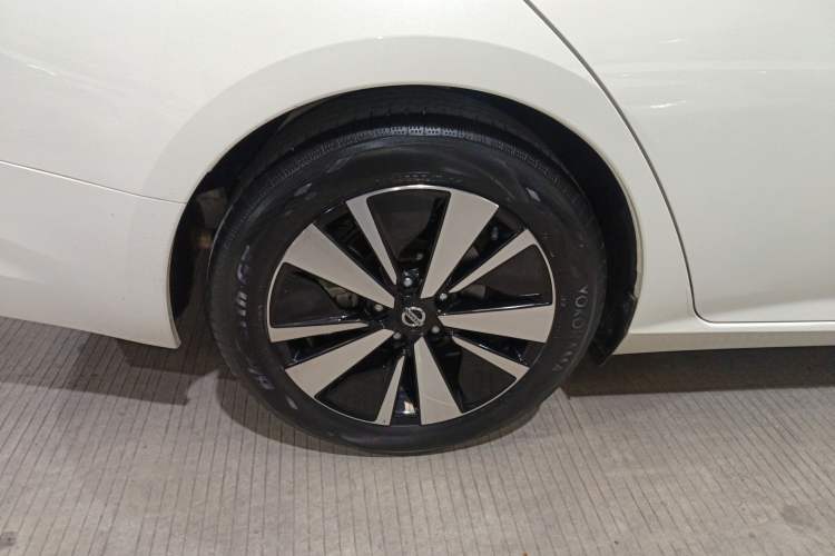 Used Nissan Teana 2021 2.0L XL Comfort Edition Right Rear Wheel Hub