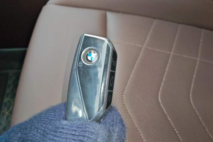 Used BMW X1 2023 xDrive25Li X Design Package Vehicle Key