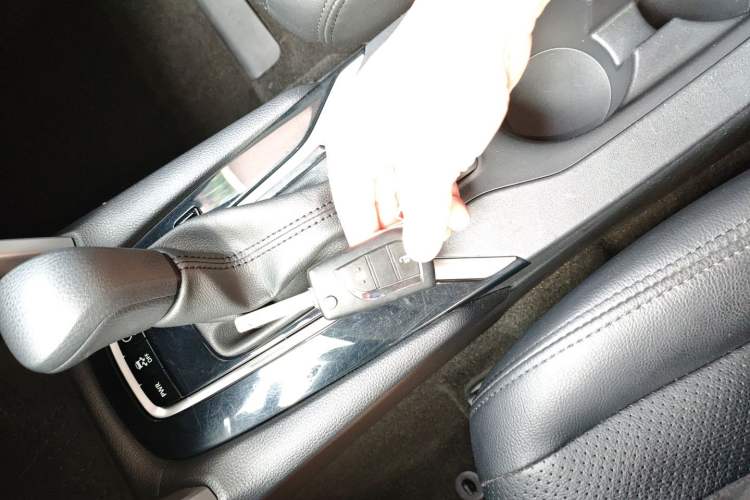 Used Toyota Corolla Cross 2022 2.0L Pioneer Edition
