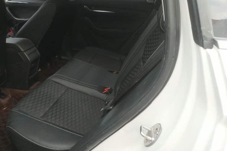 Used Skoda Kamiq 2020 1.5L Manual Comfort Edition Left Rear Seat