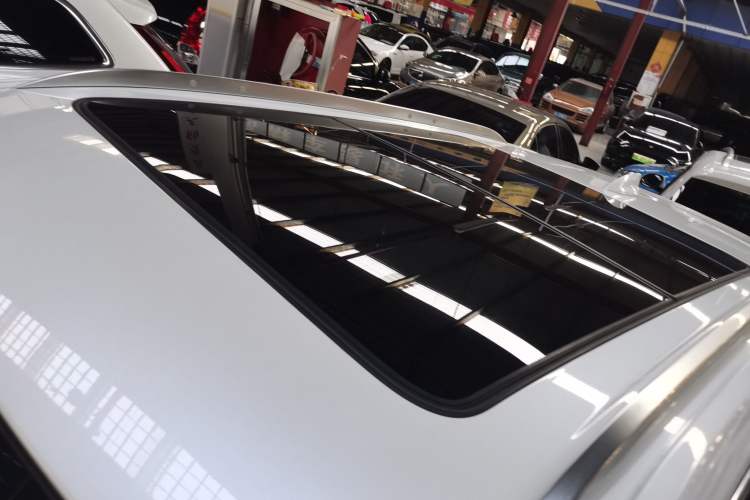 Used Cadillac XT4 2021 28T Two-Wheel Drive Tech Edition