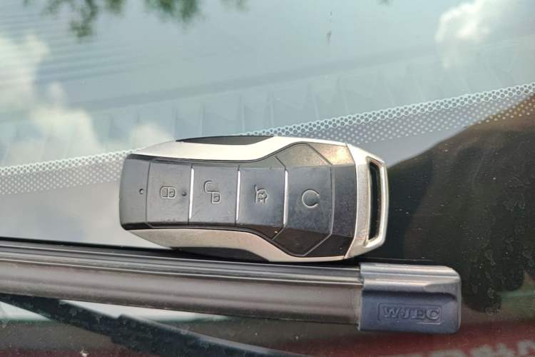 Used BYD Tang New Energy 2021 EV Four-Wheel Drive High-Performance Luxury Model
