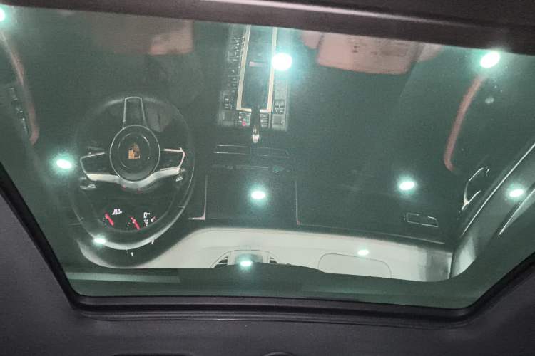 Used Porsche Macan 2021 Macan 2.0T