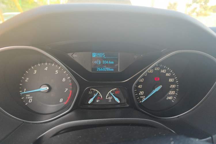 Used Ford Focus 2012 Sedan 1.6L Automatic Fashion Edition
