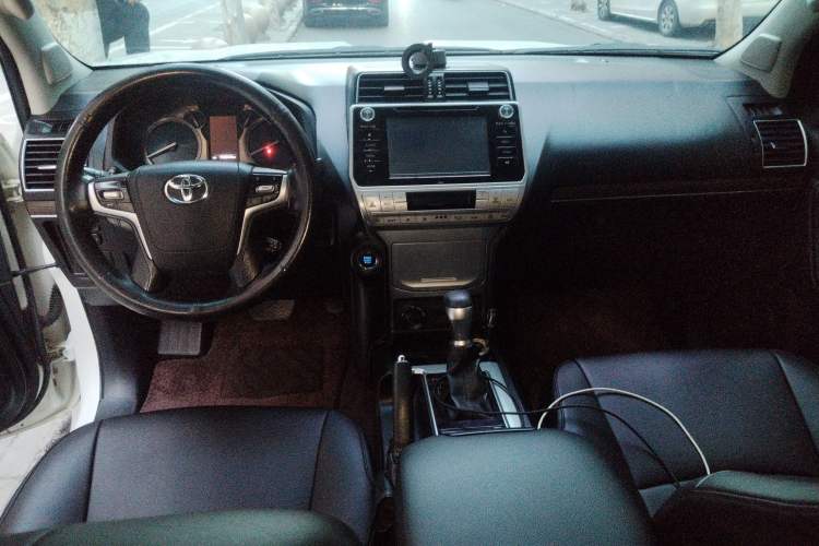 Used Toyota Prado 2018 3.5L Automatic TX-L with Rear-Mounted Spare Tire