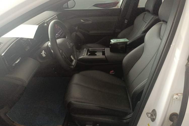 Used BYD Qin L 2025 EV 470KM Leading Edition
