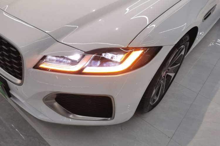 Used Jaguar XFL 2023 XFL 2.0T P200 Two-Wheel-Drive Elite Luxury Edition