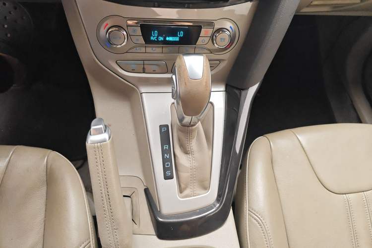 Used Ford Focus 2012 Sedan 2.0L Automatic Flagship Model