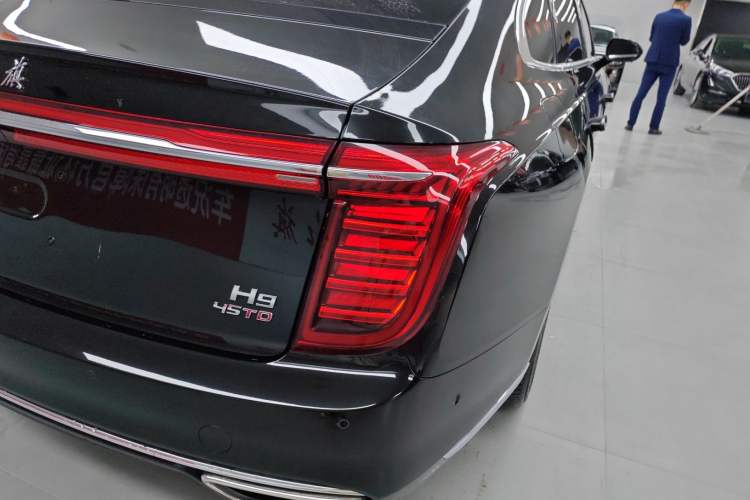 Used Hongqi H9 2023 2.0T Smart Connect Flagship Edition