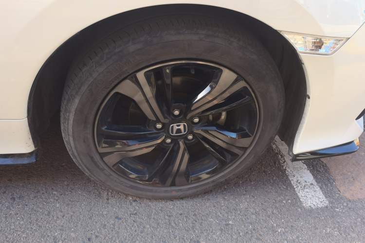 Used Honda Civic 2021 HATCHBACK 220TURBO CVT Trendy Cool Edition Right Front Wheel Hub