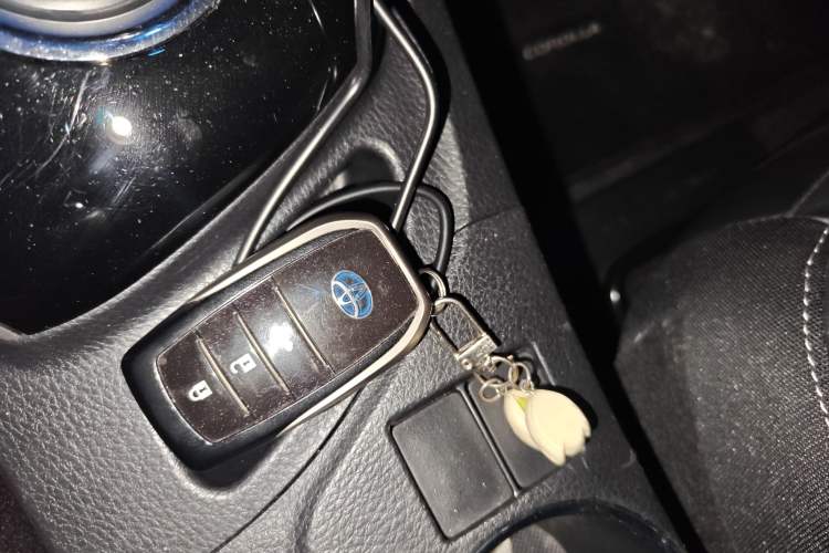 Used Toyota Corolla 2017 Revised Dual-Engine 1.8L E-CVT Elite Edition