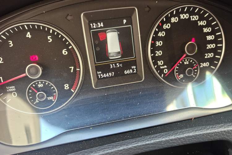 Used Volkswagen Multivan 2014 2.0 TSI Four-Wheel-Drive Executive Edition