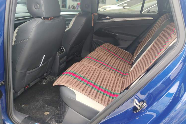 Used Volkswagen ID.4 CROZZ 2024 Pure Edition Limited Edition Left Rear Seat