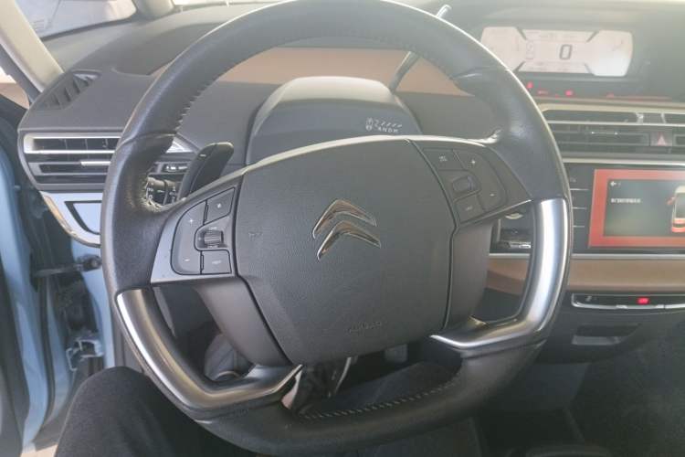 Used Citroen C4 Picasso 2015 1.6T Luxury 5-Seat Model
