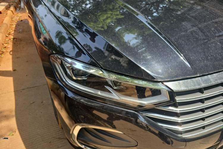 Used Volkswagen Lavida 2023 300TSI DSG Full-Comfort Edition Right Front Headlight