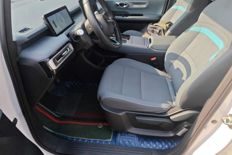 Used AION Y 2023 Plus 510 Enjoy Edition Left Front Seat