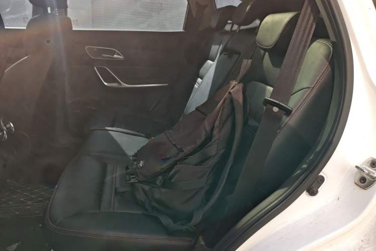 Used JAC Refine S7 2018 Super Edition 251T Automatic Supreme 5-Seater
