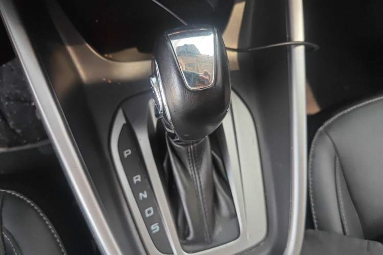 Used Ford Escort 2017 Happiness Edition 1.5L Automatic Fashion Version
