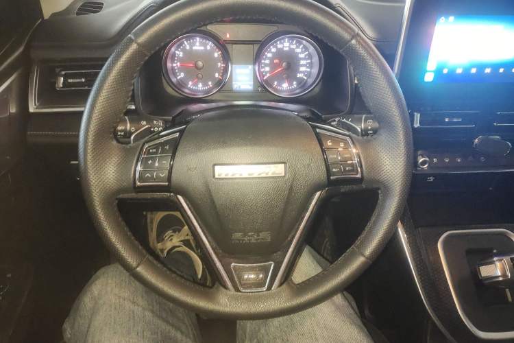Used Haval M6 2021 PLUS 1.5T DCT Luxury Smart Connectivity Model Steering Wheel