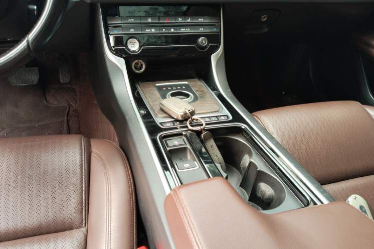 Used Jaguar XFL 2017 XFL 2.0T 240PS Luxury Edition