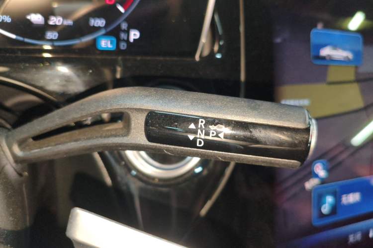 Used Mercedes-Benz E-Class New Energy 2024 E 350 e L Plug-in Hybrid Sedan Gear Lever