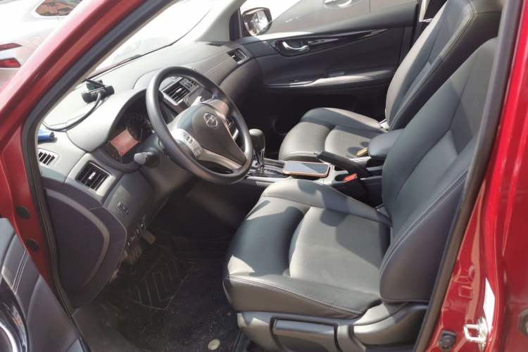 Used Nissan Tiida 2021 1.6L CVT Cool Edition