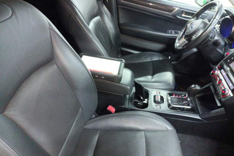 Used Subaru Outback 2015 2.5i Luxury Navigation Edition
