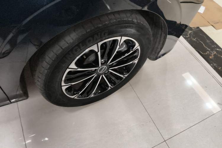 Used Roewe iMAX8 2021 400TGI Supreme Series Prestige Edition