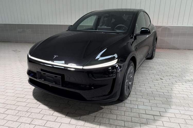 Used Tesla Model Y L 2025 Model Long-Range All-Wheel-Drive Version