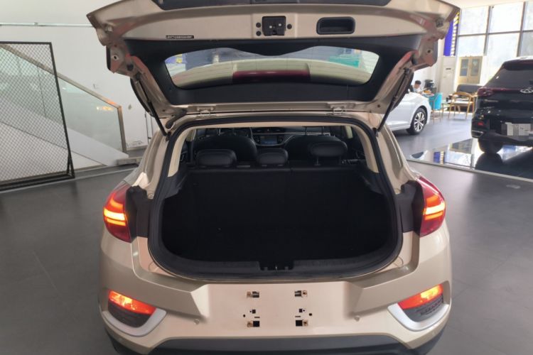 Used Geely Auto Emgrand GS 2016 Elegant Edition 1.8L Manual LingShang Model Trunk