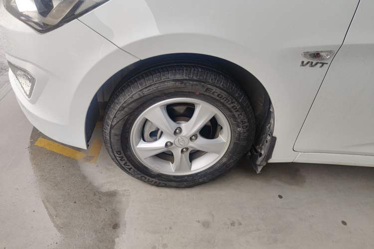 Used Hyundai Verna (older generation) 2016 1.4L Manual Smart GLS Trim
