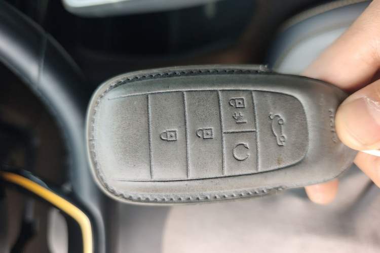 Used AION Y 2022 70 Intelligent Edition Lithium Iron Phosphate
