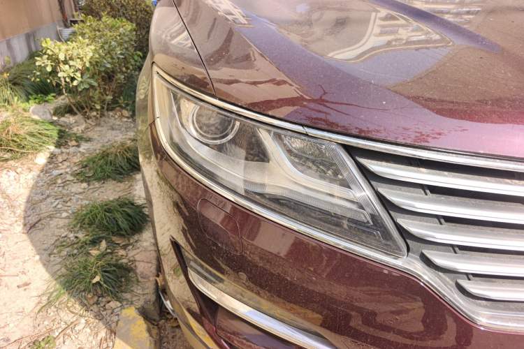 Used Lincoln MKC 2017 2.0T Two-Wheel-Drive Luxury Edition