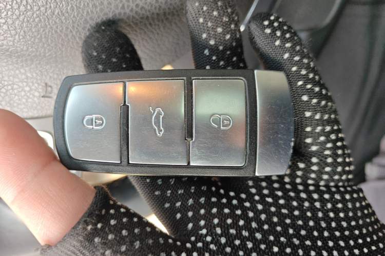 Used Volkswagen Magotan 2012 Revised Version 1.8TSI Leading Edition