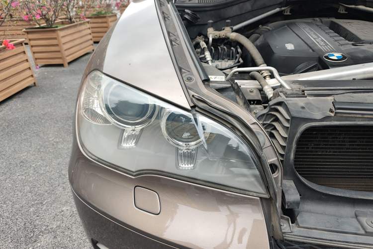 Used BMW X5 2011 xDrive35i Luxury Model
