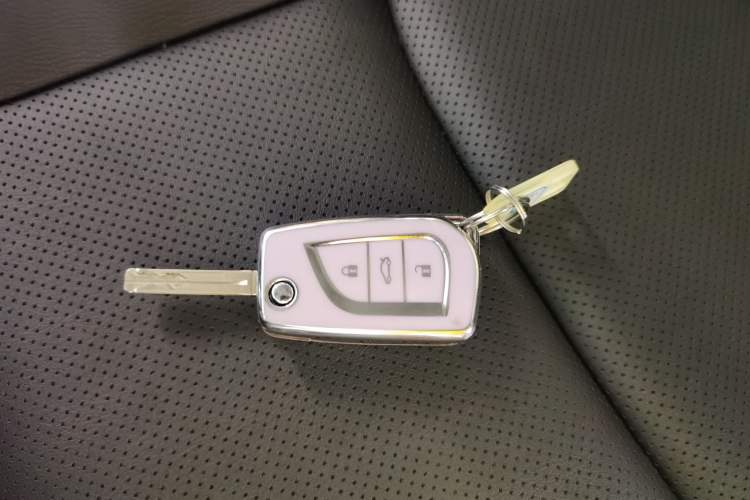 Used Toyota FRONTLANDER 2024 2.0L CVT Elite Edition
