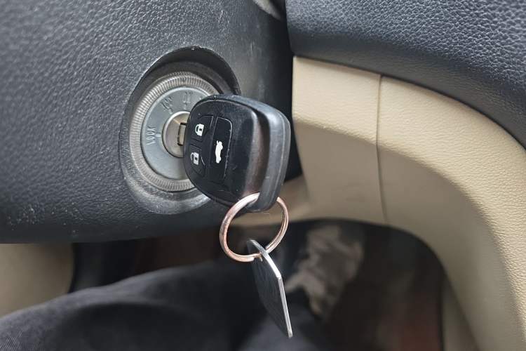 Used CHANGAN Eado 2015 1.6L Manual Luxury Model China IV Standard Vehicle Key