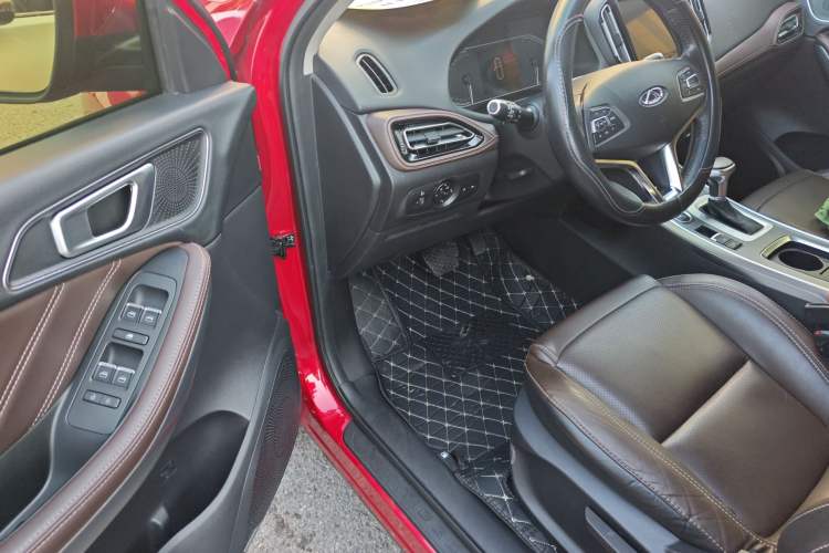 Used Chery Tiggo 7 2017 SPORT 1.5T Automatic Elite Edition Driver Seat