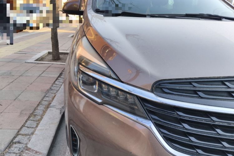 Used Buick GL8 2020 Land Cruiser Executive Class 652T Comfort Model Right Front Headlight