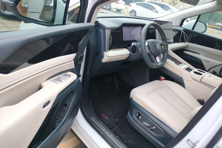 Used BYD Xia 2026 DM-i 1.5T 218KM Transcendence Edition