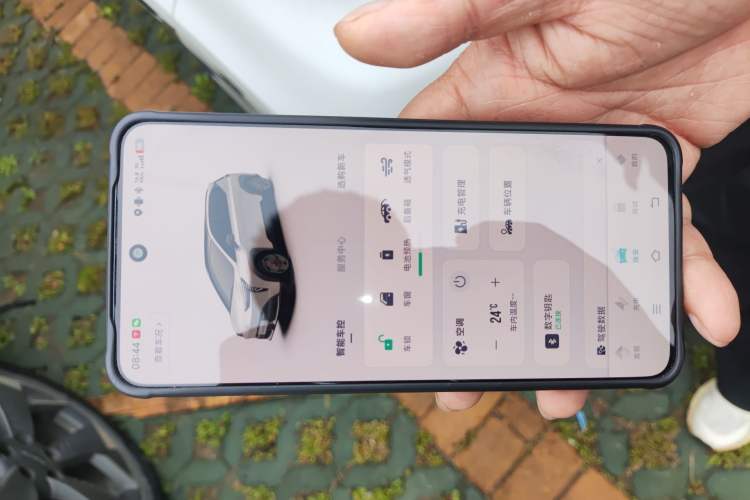 Used AION Y 2022 70 Intelligent Edition Lithium Iron Phosphate Vehicle Key