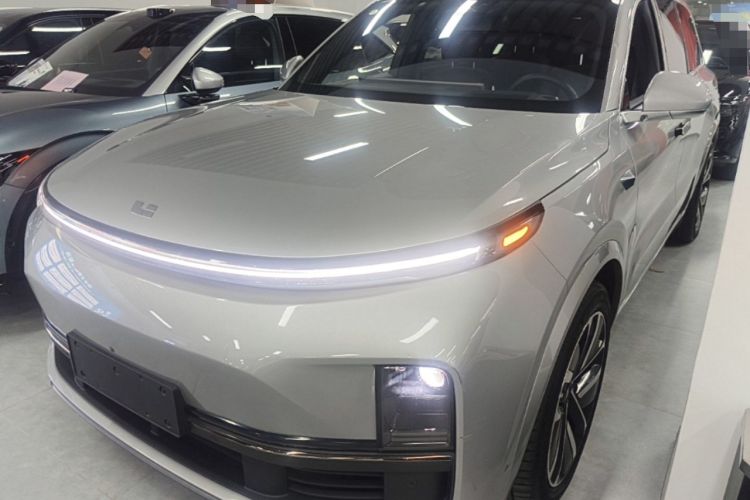 Used Li Auto L9 2022 Max model