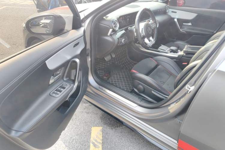 Used Mercedes-Benz A-AMG 2021 AMG A 35 L 4MATIC Midnight Special Edition