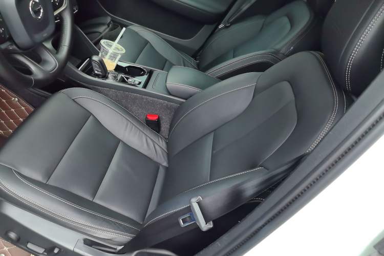 Used Volvo XC40 2020 T3 Zhiyuan Luxury Edition