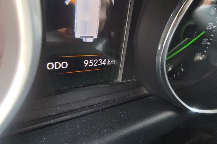 Used BAIC Off-Road BJ80 2016 2.3T Automatic Prestige Edition Odometer Close Up