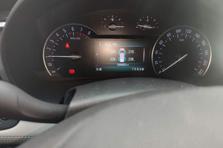 Used Buick GL8 2017 28T Avenir Avia National Emission Standard V
