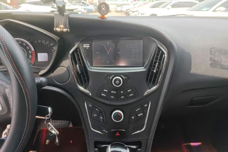 Used GAC Trumpchi GA3S Vision 2014 1.6L Automatic Luxury ESP Version