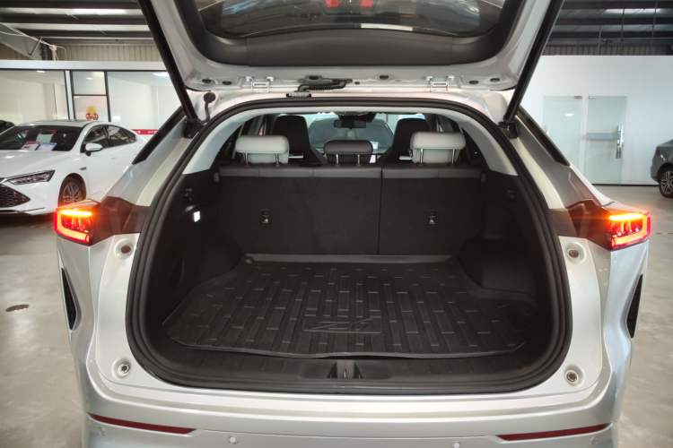 Used Changan UNI-Z New Energy 2024 Blue Whale Smart Electric iDD 125km Excellence Model
