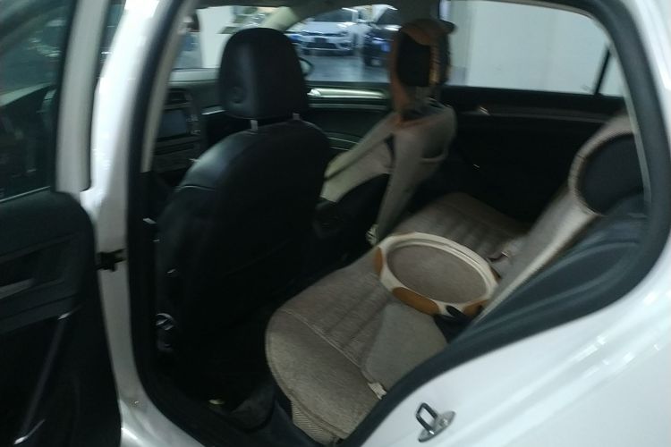 Used Volkswagen Golf 2015 1.4TSI Automatic Luxury Model Left Rear Seat