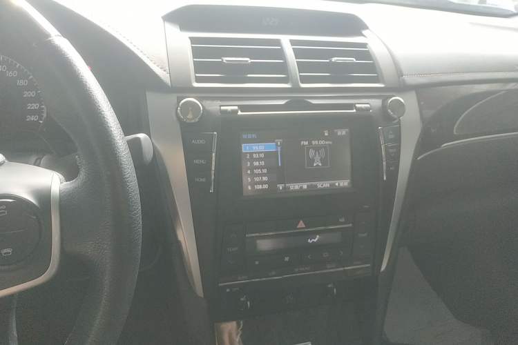 Used Toyota Camry 2016 2.0G 10th Anniversary Luxury Edition